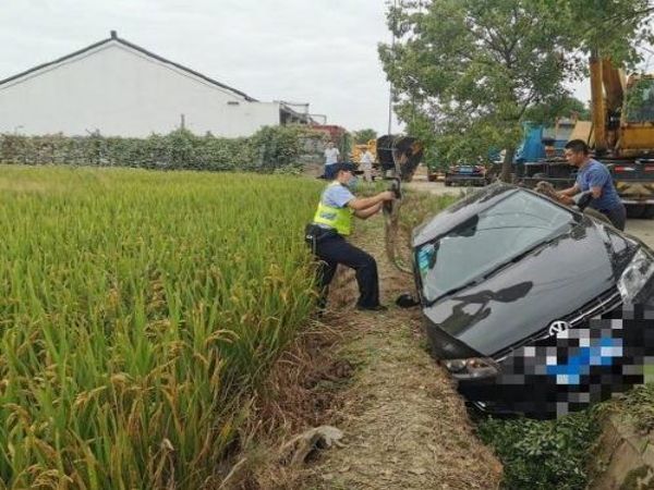 邯郸县吊车电话_吊车出租的安全问题是每个工作人员都应该